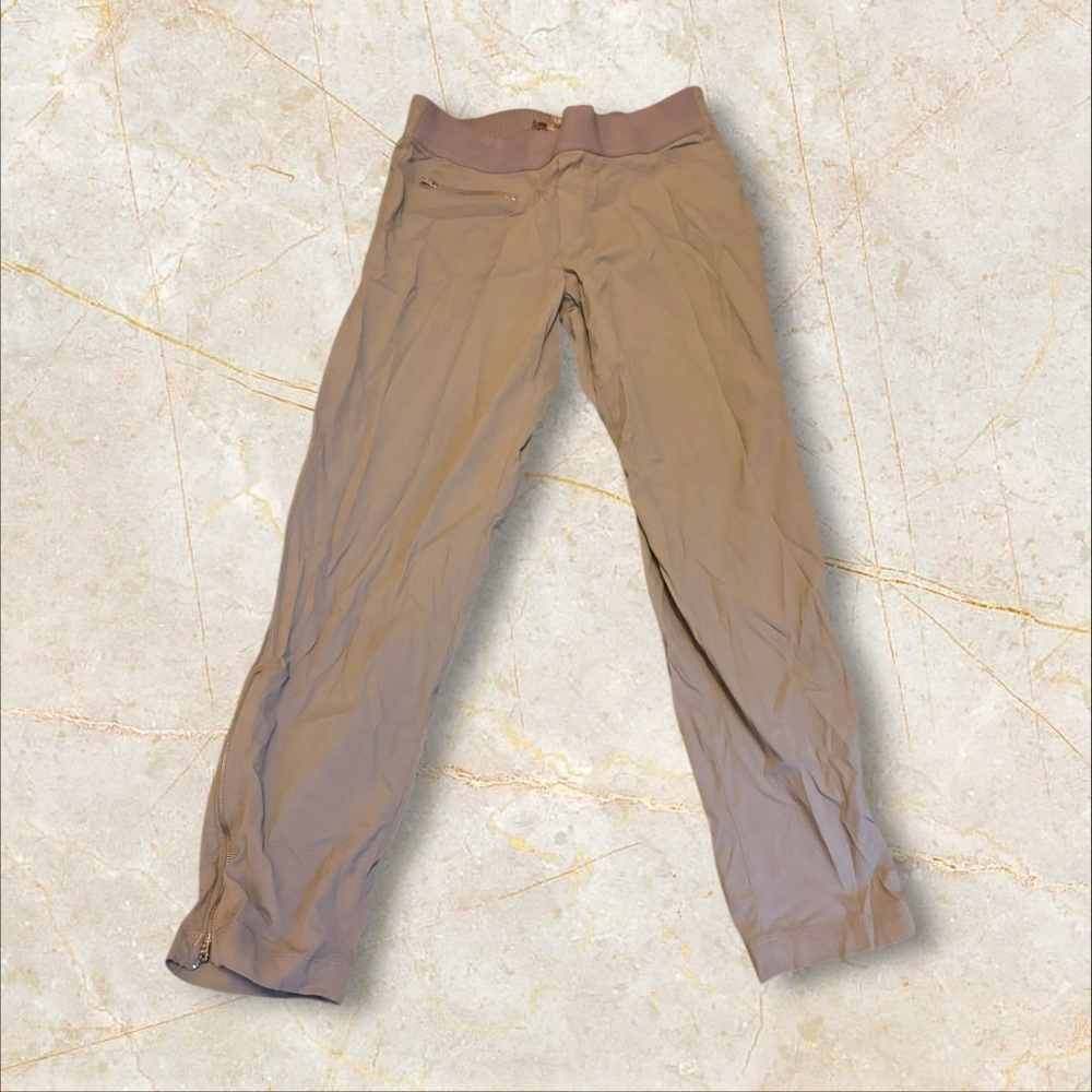 Athleta Gray Trekkie North Pants